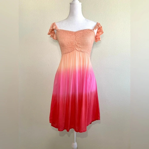 Tiare Hawaii Hollie Mini Dress smocked bodice Ruffle sleeves on/off shoulder S/M - Picture 2 of 16